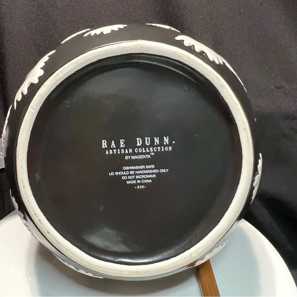 Rae Dunn Halloween 2024 Artisan Collection Ceramic Potion Cauldron Canister - Picture 13 of 13